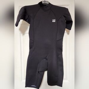 BILLABONG Men's 2/2 Recycler Foil Series Black Medium Short Sleeve Surf Wetsuit